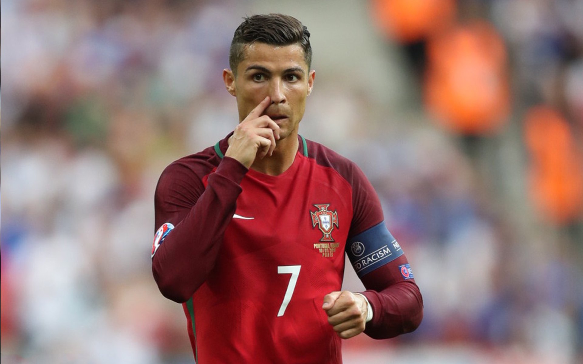 综合格斗赛场焦点！瑞士队对阵意大利队，压哨绝杀，引爆全场观众欢呼